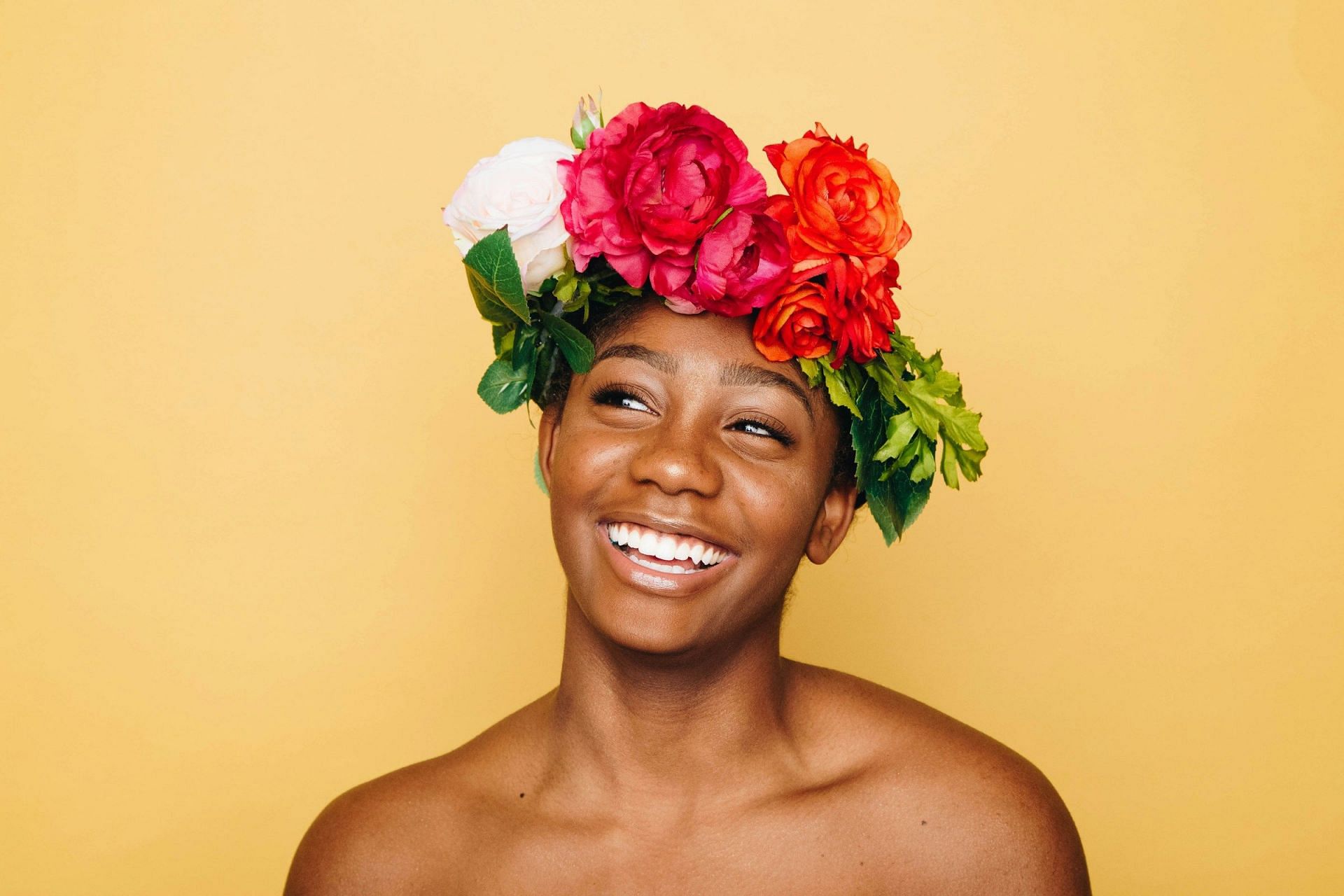 Teeth stronger (Image via Unsplash/Autumn)